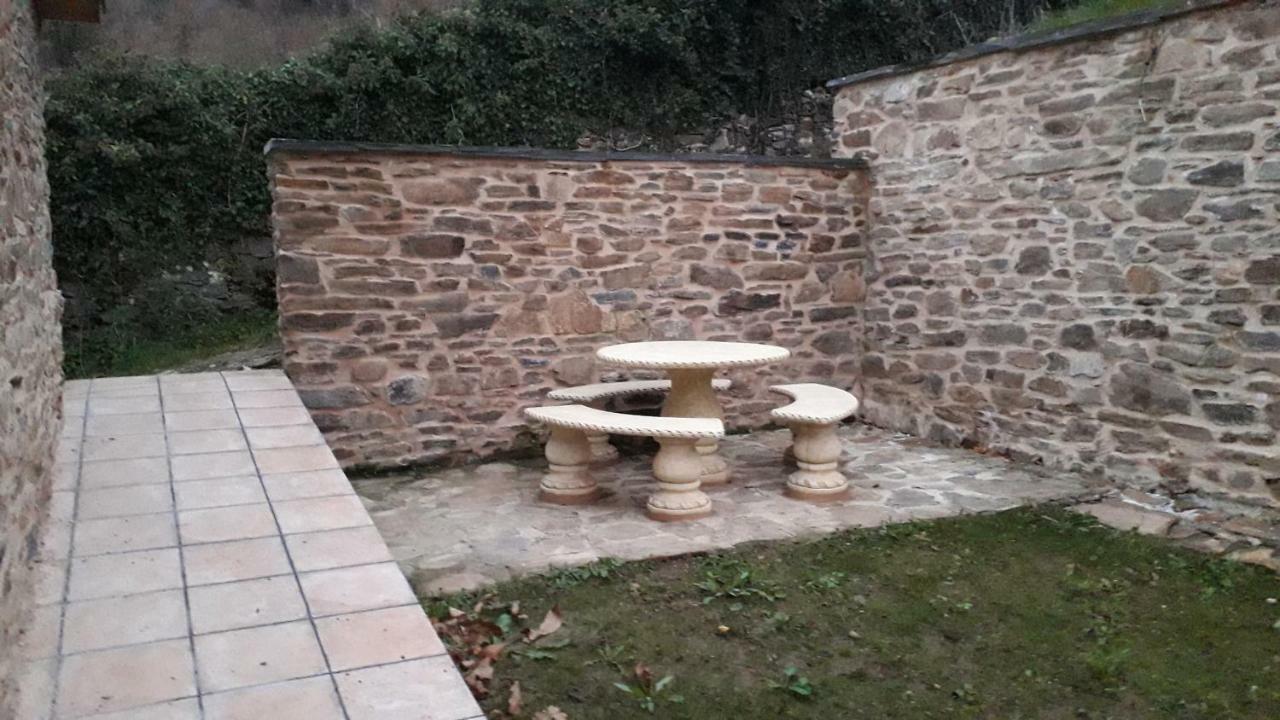 Apartamentos Rurales Casa Carmen Пола-де-Альянде Экстерьер фото